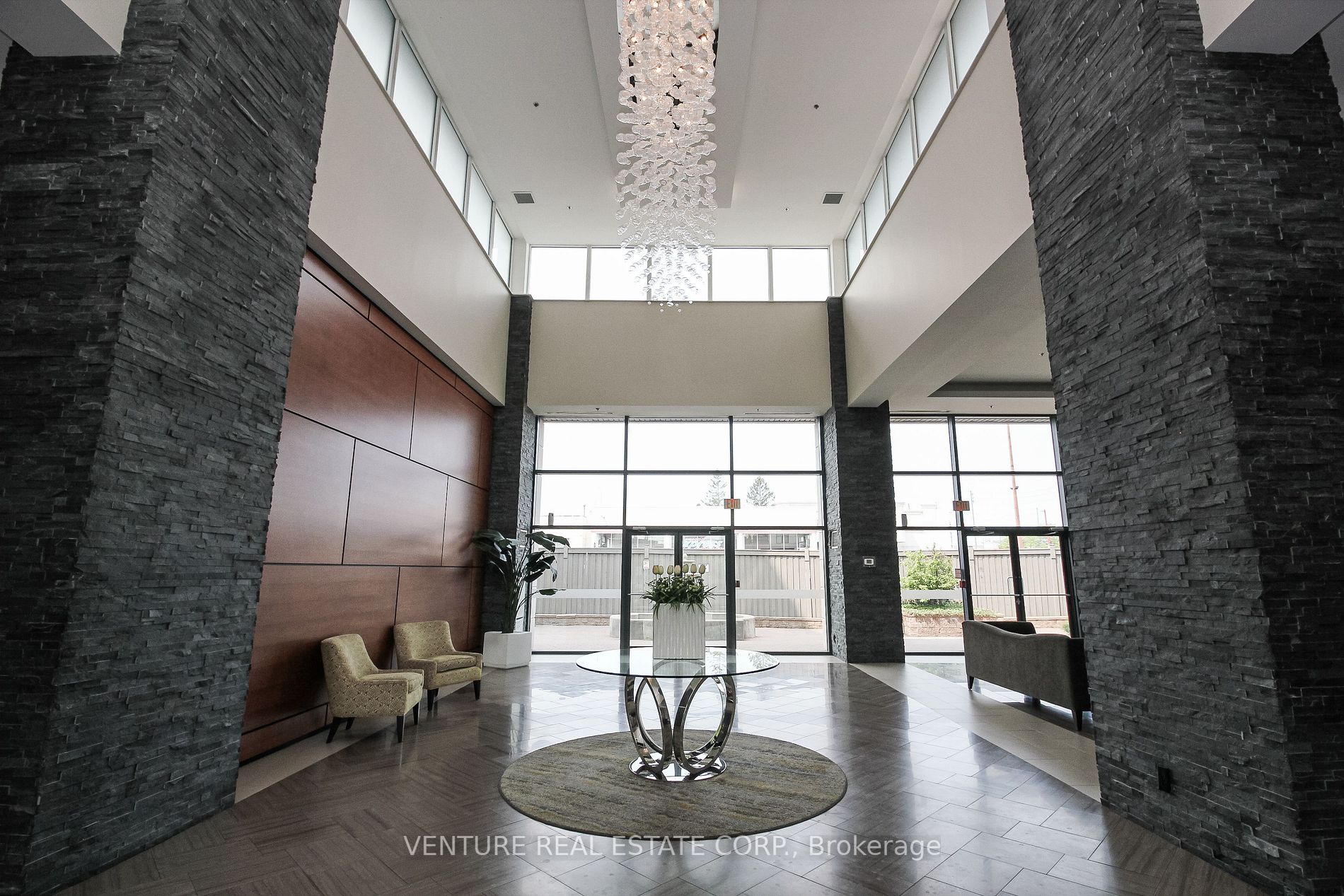 12 Woodstream Blvd, #505