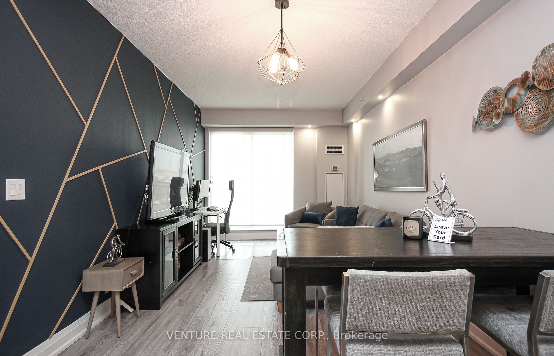 12 Woodstream Blvd, #505