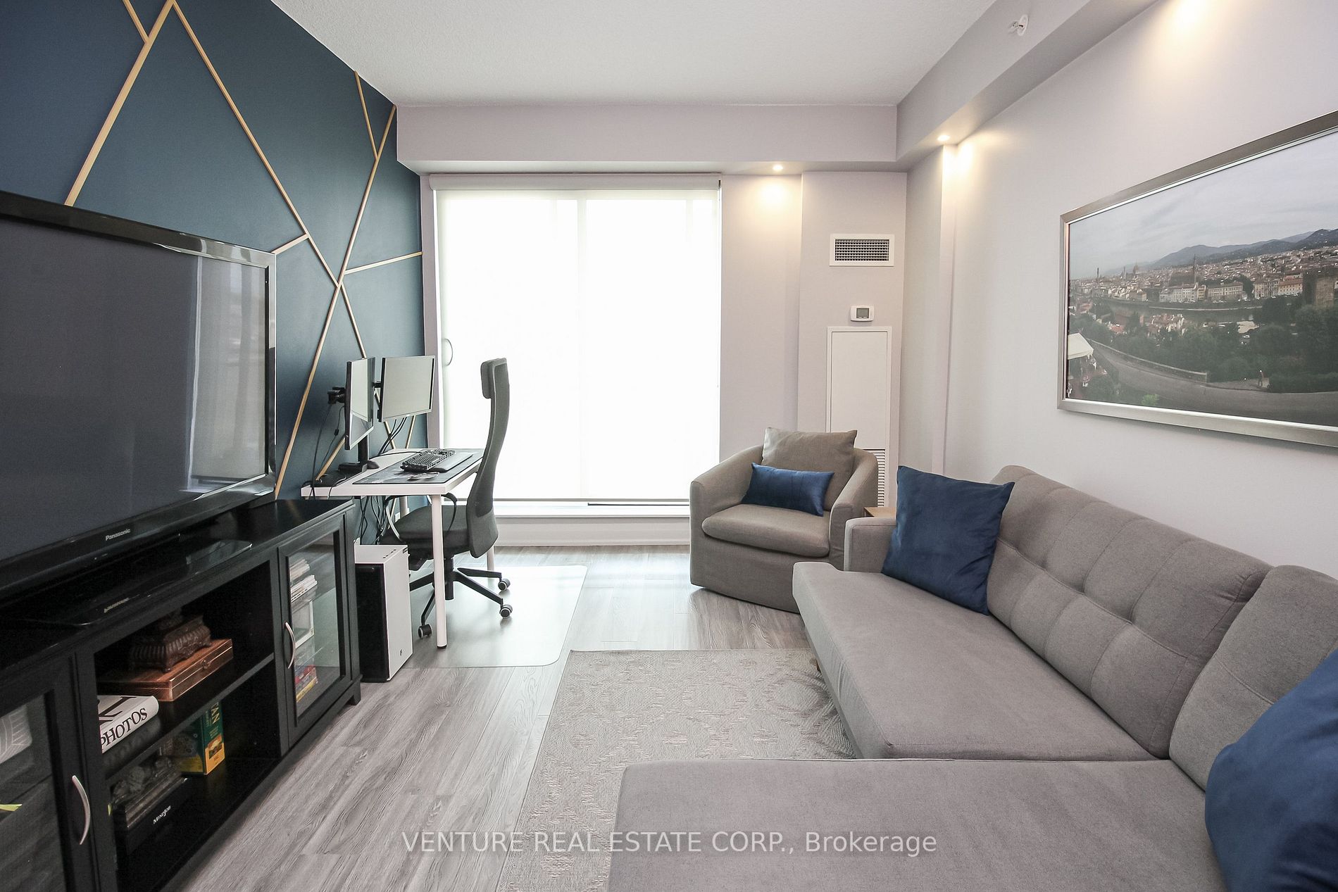12 Woodstream Blvd, #505