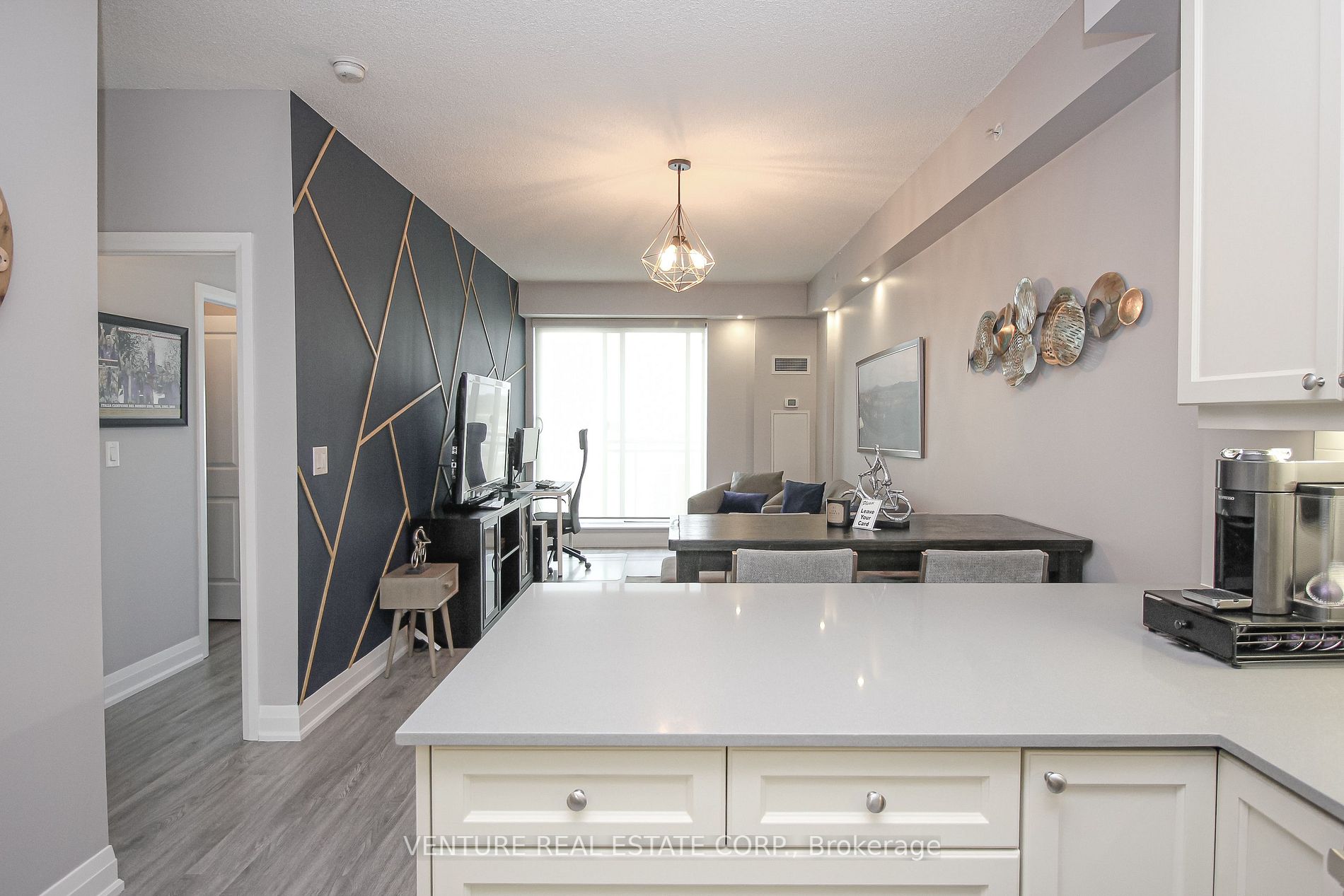 12 Woodstream Blvd, #505