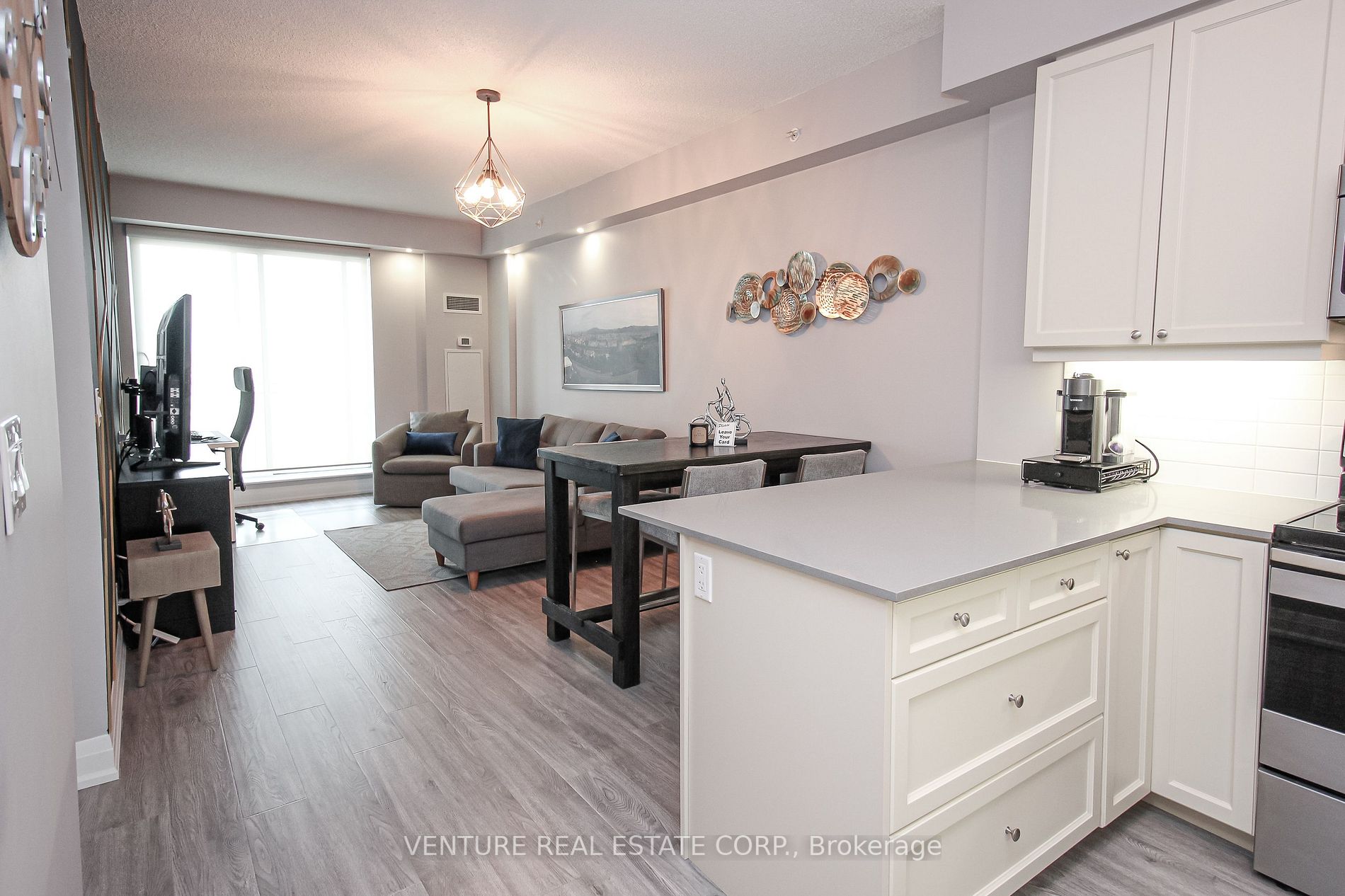 12 Woodstream Blvd, #505