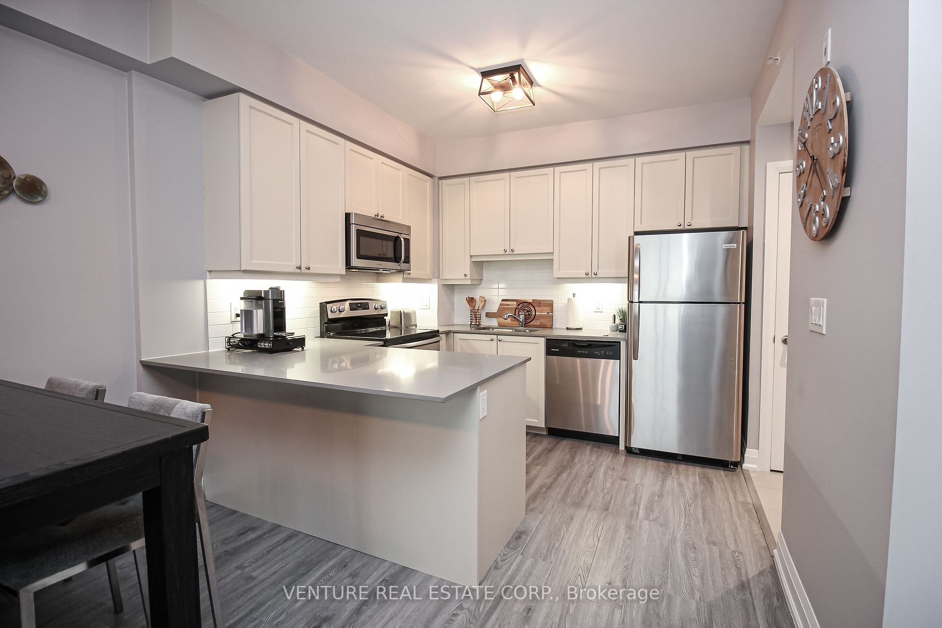 12 Woodstream Blvd, #505