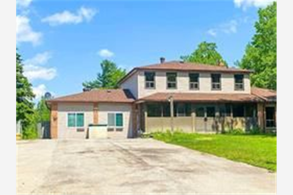 11951 Yonge St, Richmond Hill