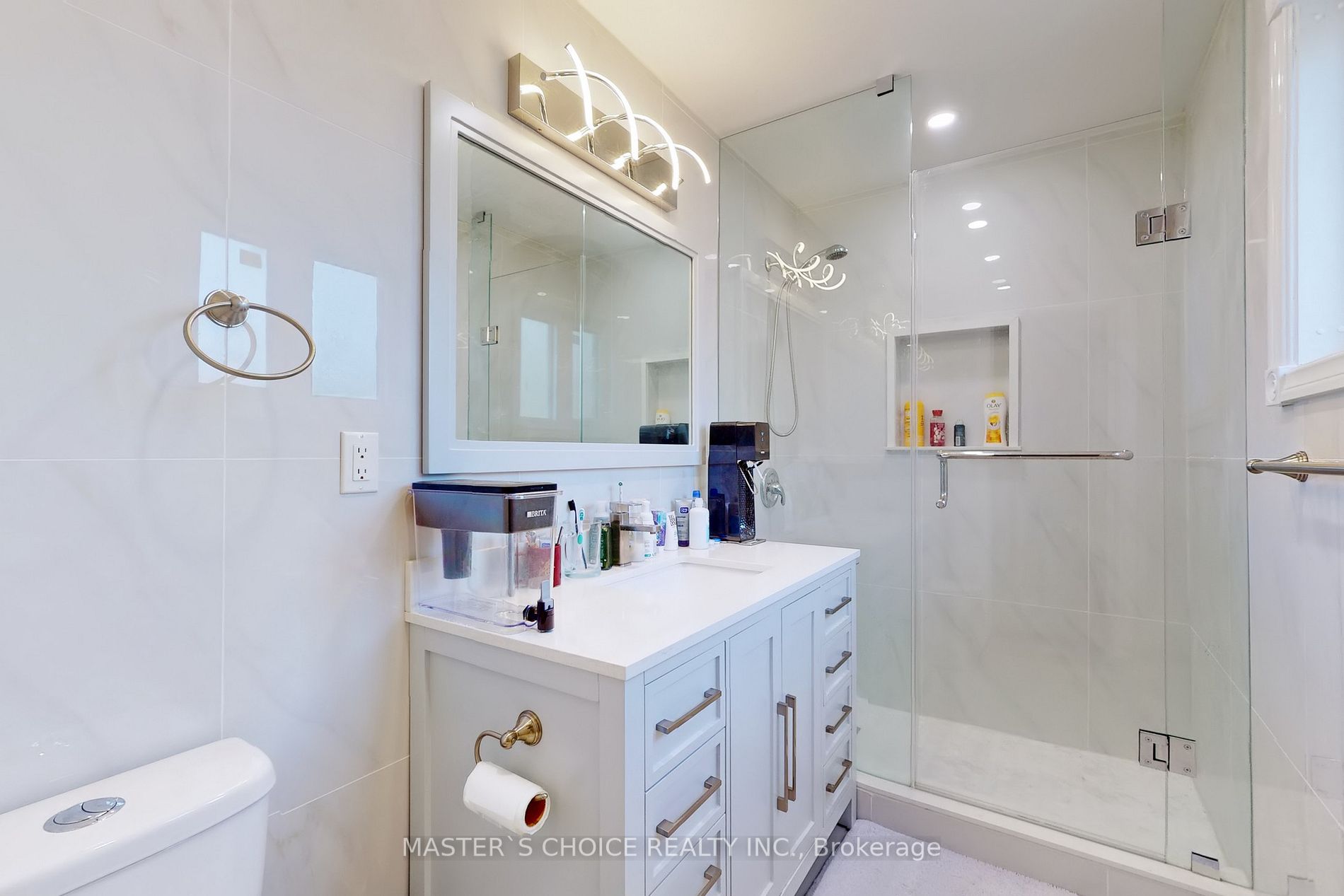 30 Miriam Cres