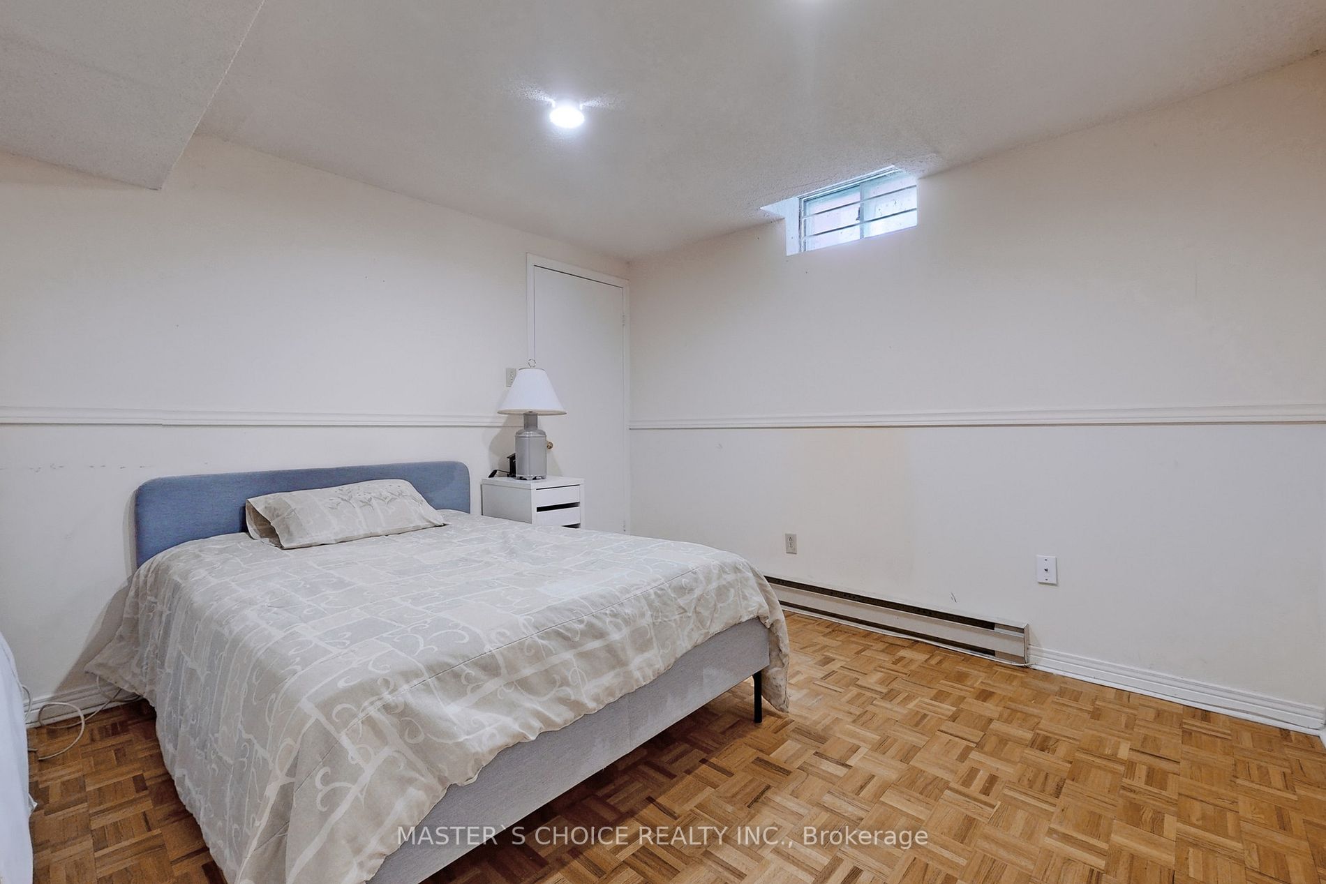30 Miriam Cres