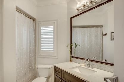 703 Madeline Heights