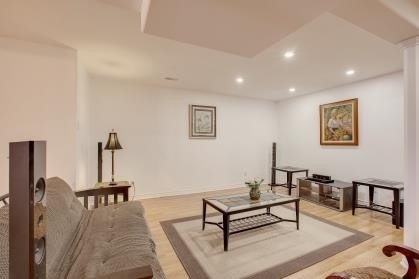 703 Madeline Heights