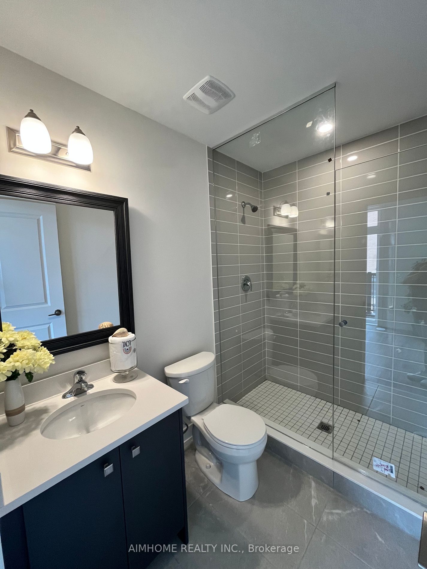7 Phelps Lane #2