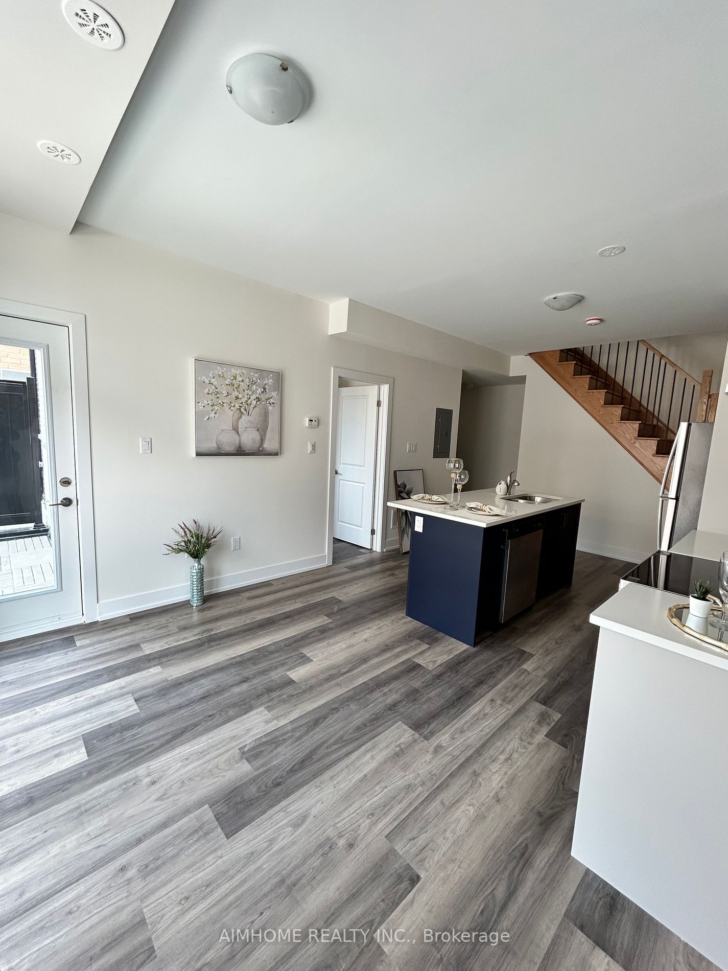 7 Phelps Lane #2