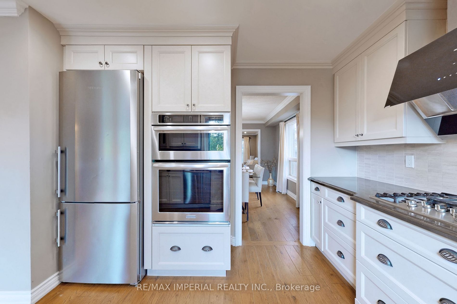 158 Chambers Cres