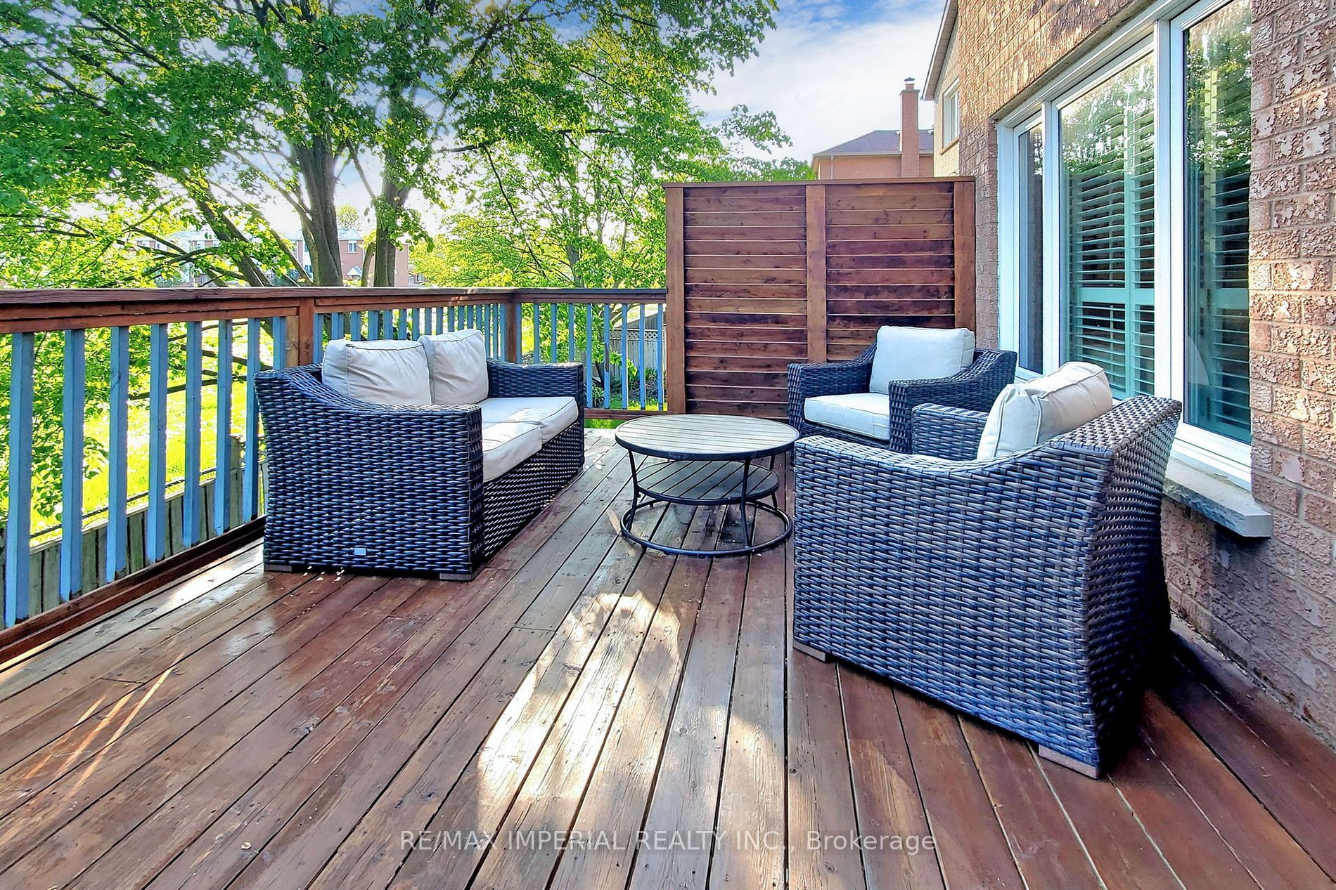158 Chambers Cres