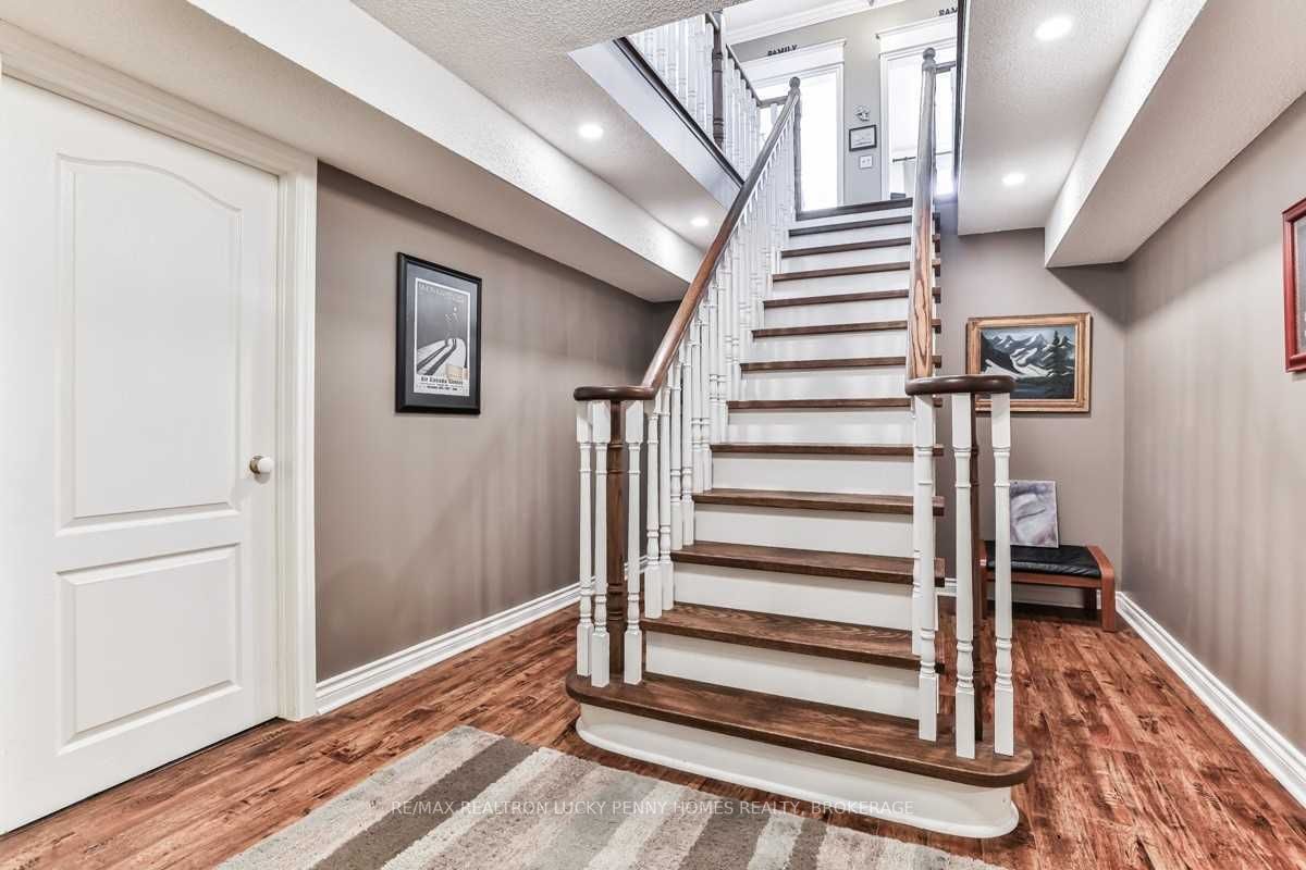 74 Braeside Square