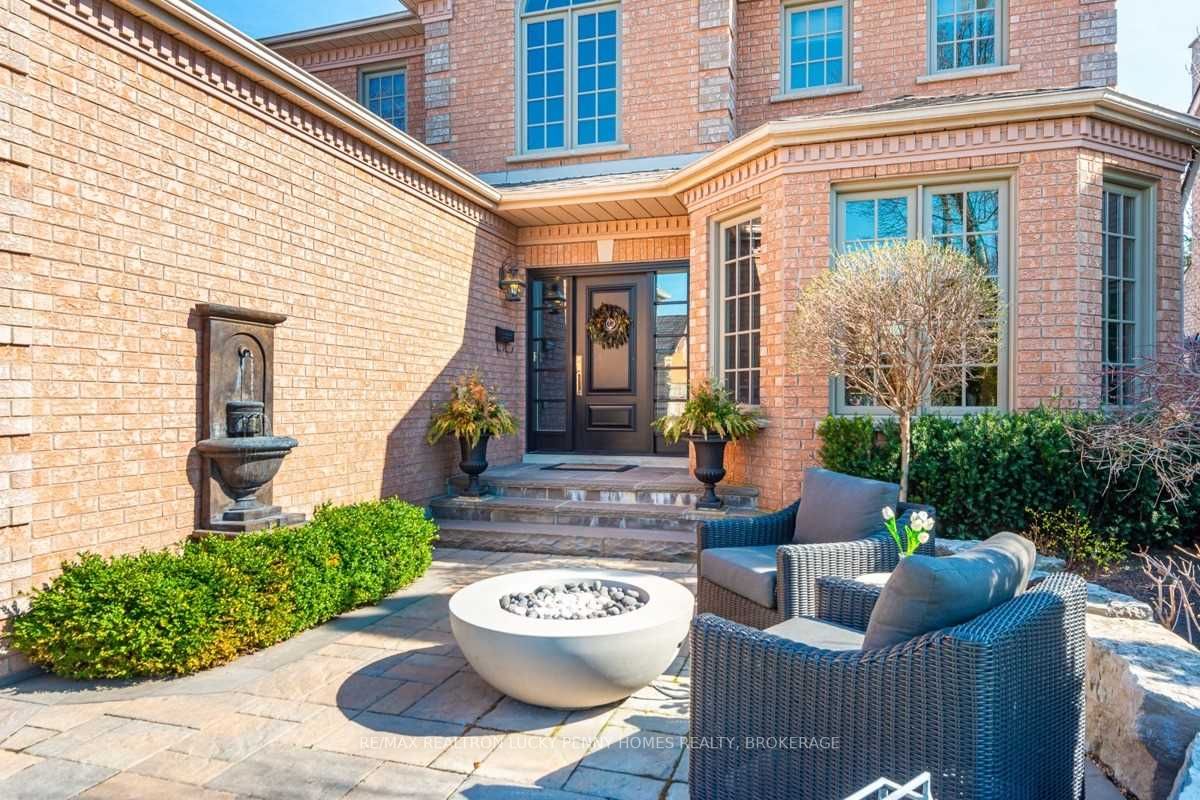 74 Braeside Square