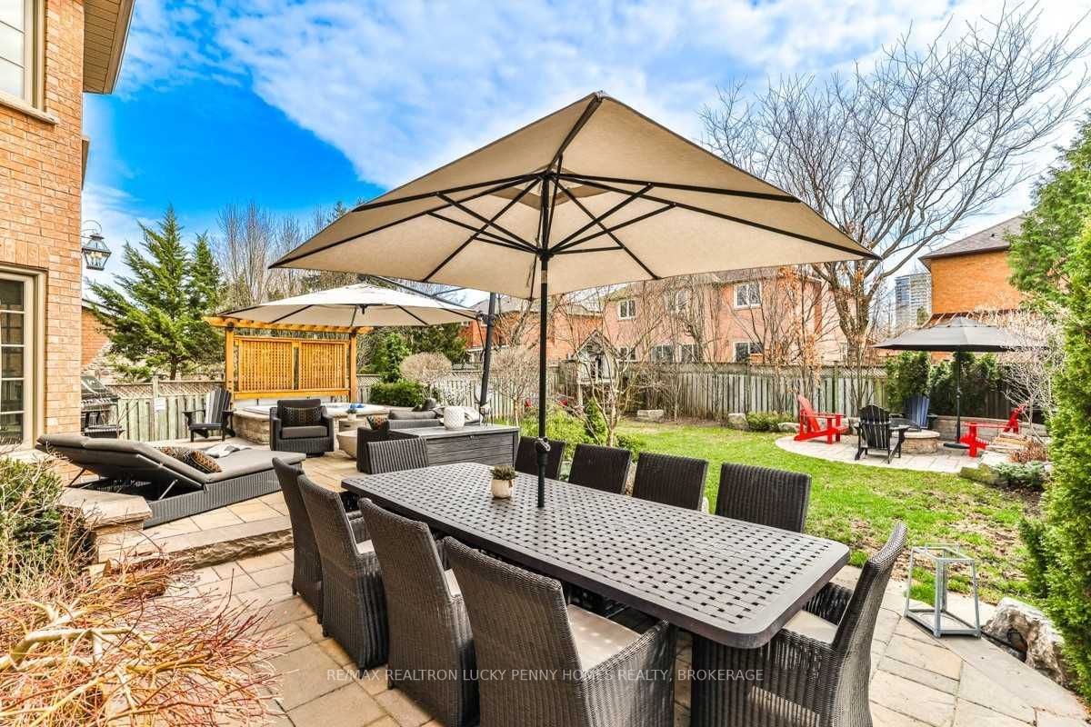 74 Braeside Square