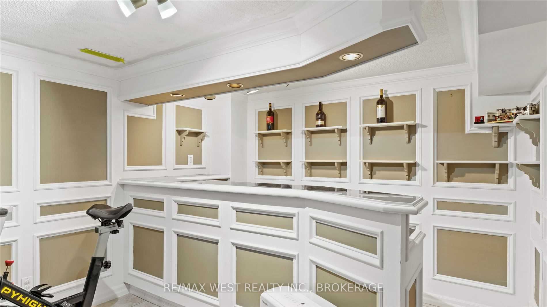 104 Fred Cook Dr
