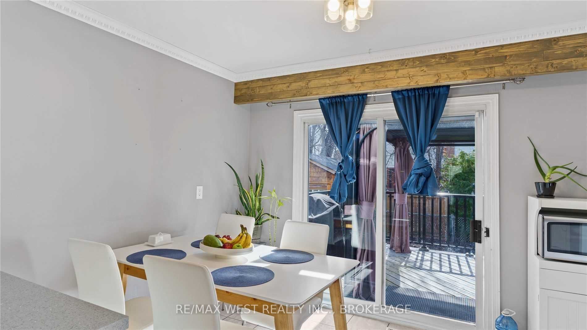 104 Fred Cook Dr