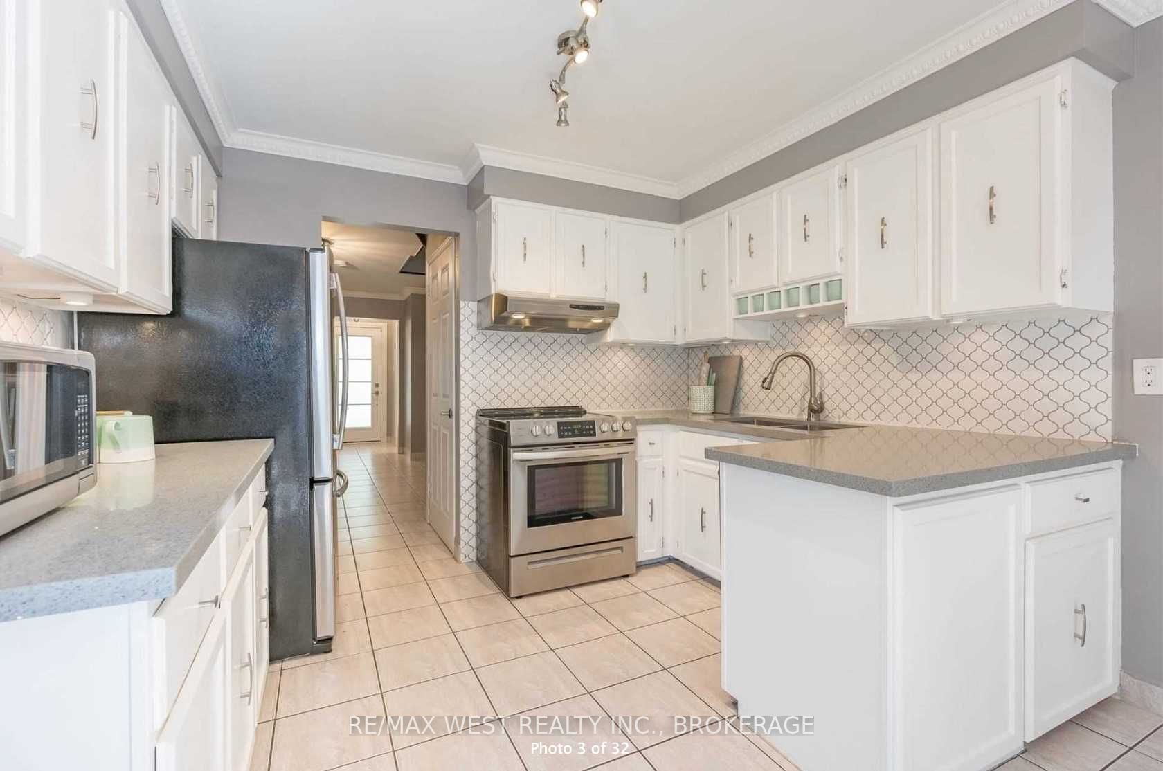 104 Fred Cook Dr