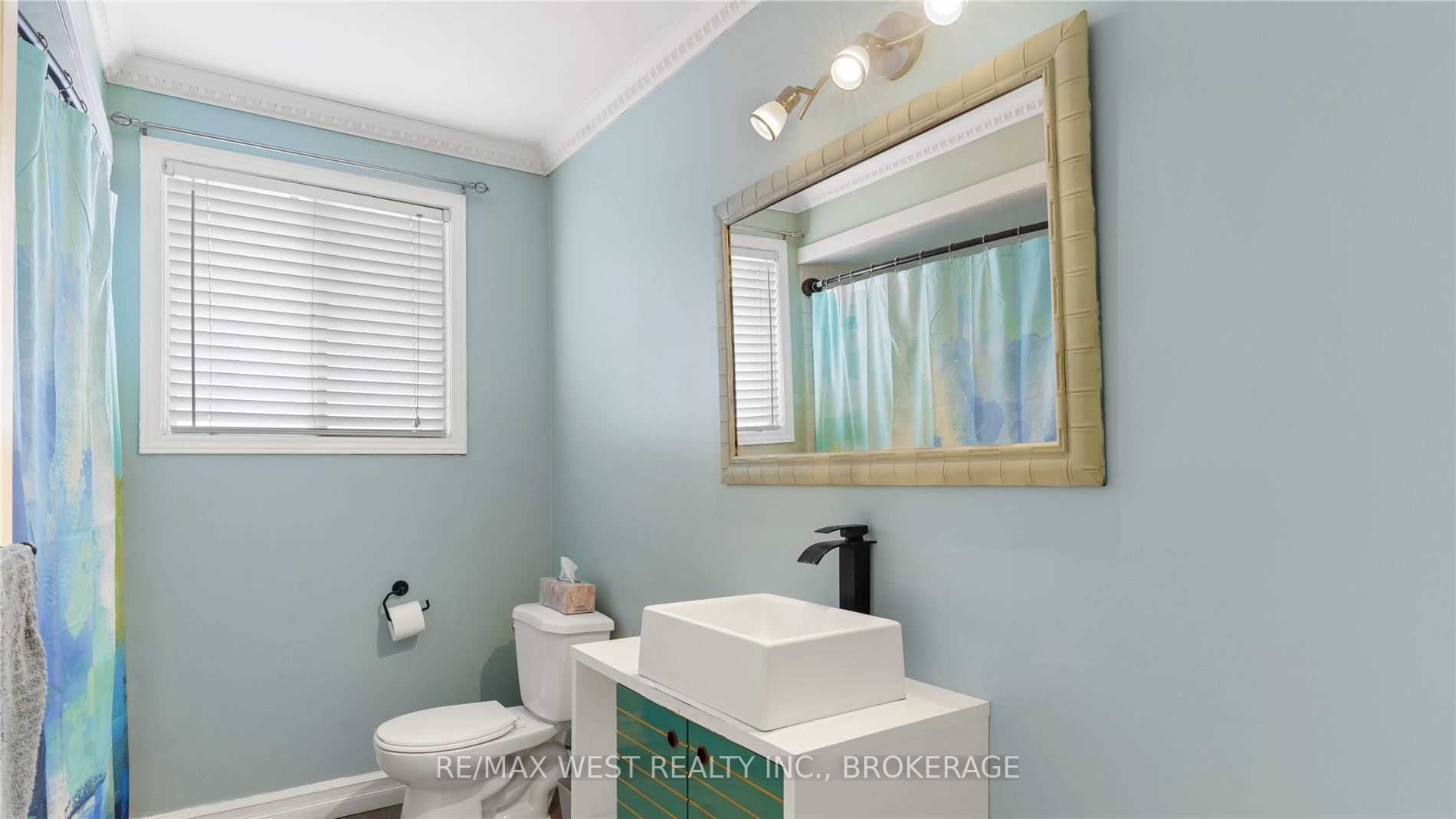 104 Fred Cook Dr
