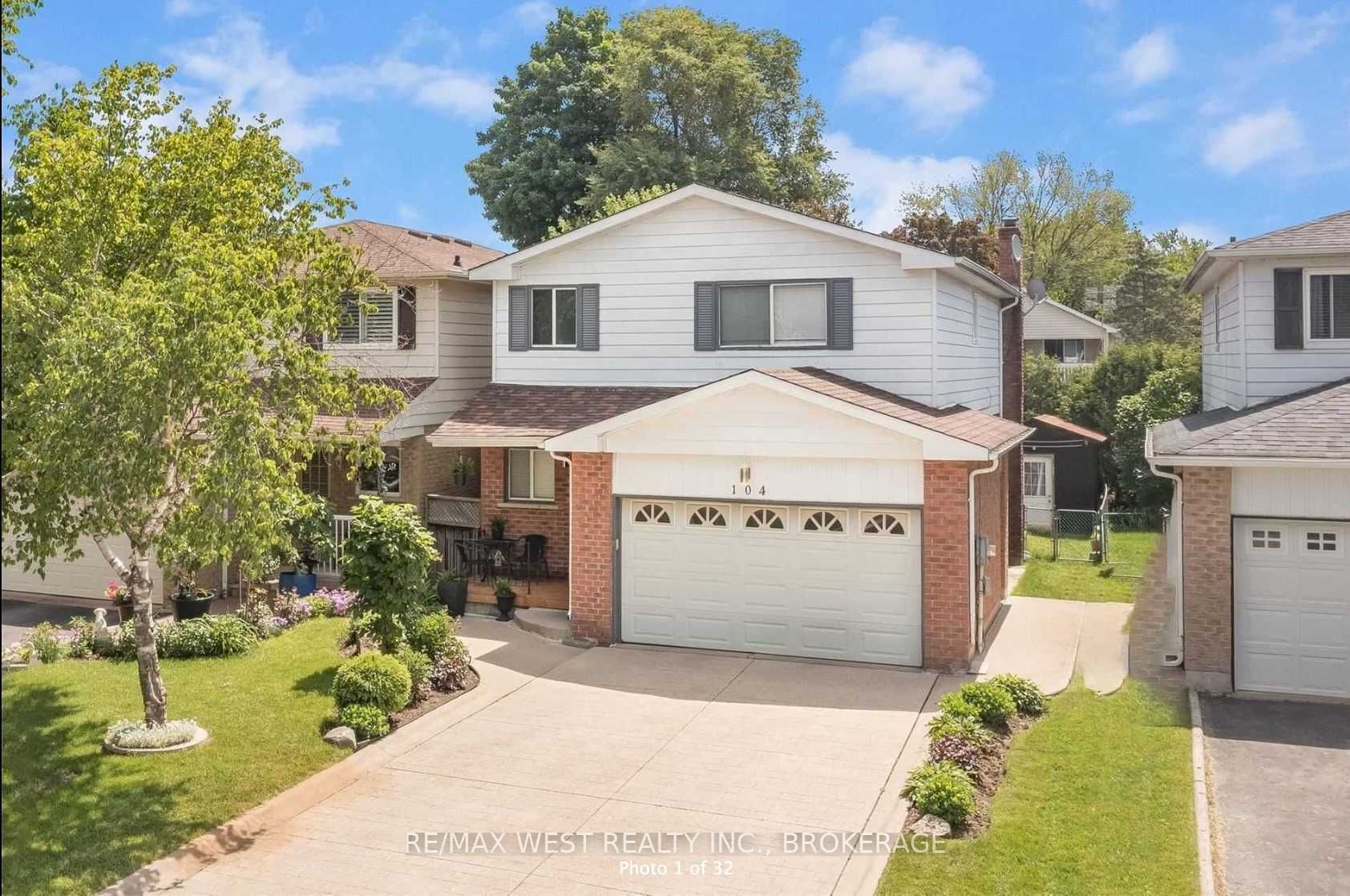 104 Fred Cook Dr