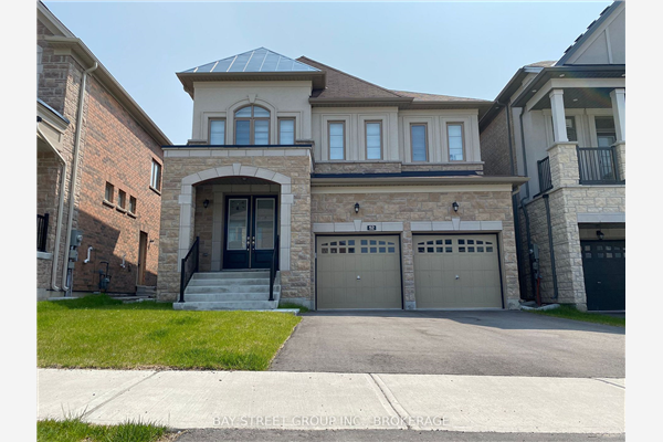52 Prunella Cres, East Gwillimbury