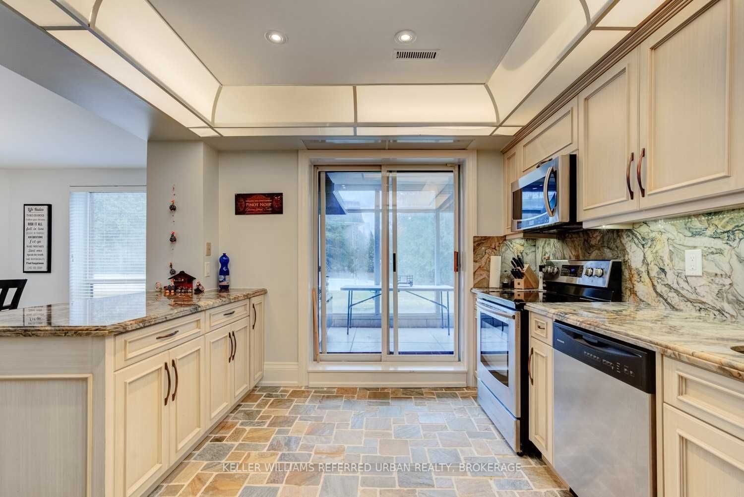 109 Collard Dr