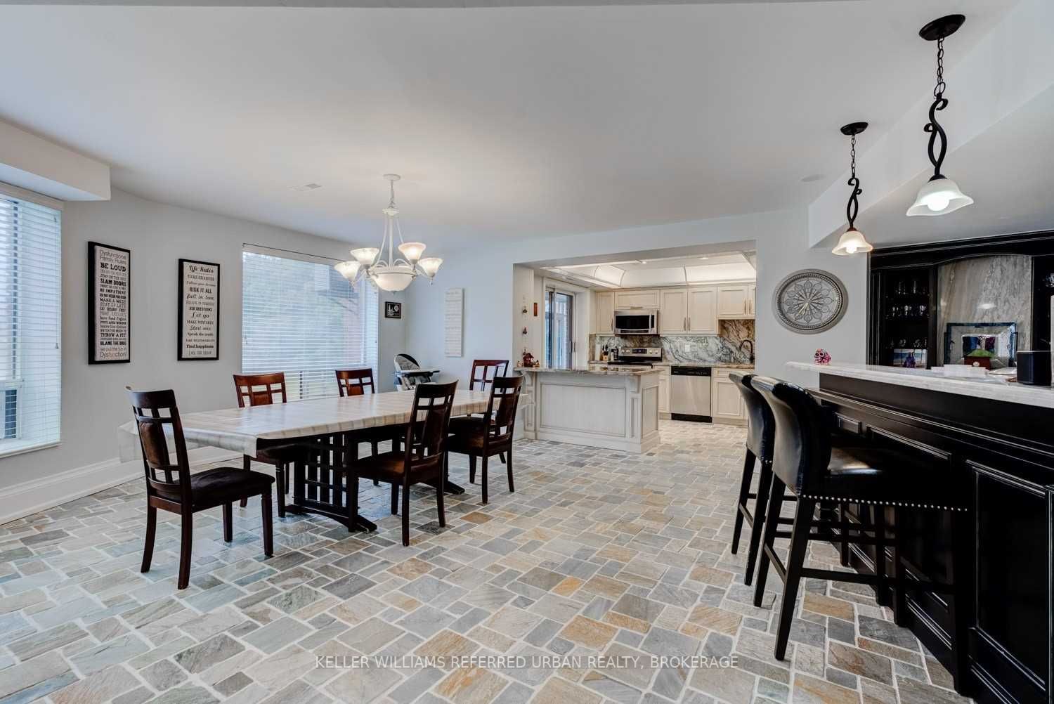 109 Collard Dr