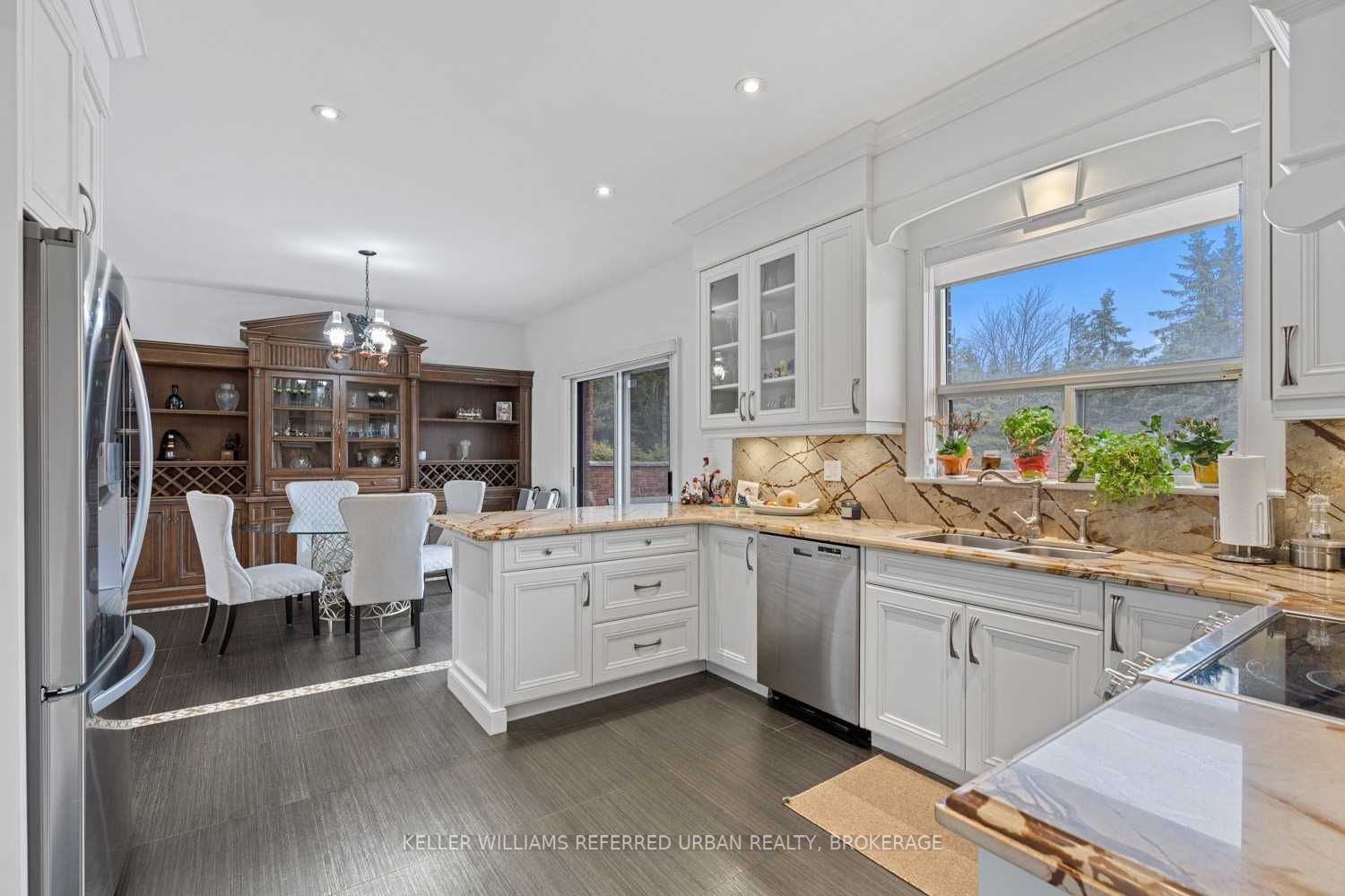 109 Collard Dr