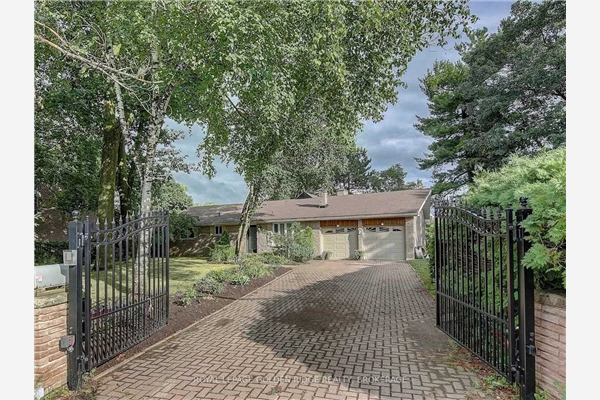 91 Riveredge Dr, Georgina
