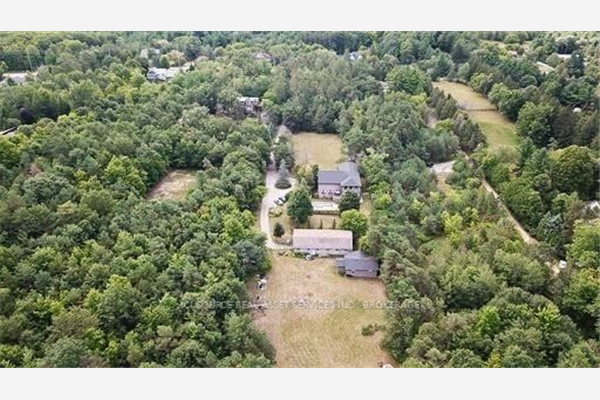 4282 Vivian Rd, Whitchurch-Stouffville