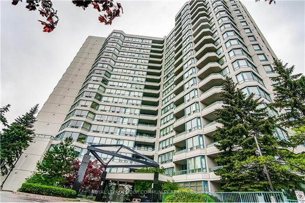 7250 Yonge St, Vaughan