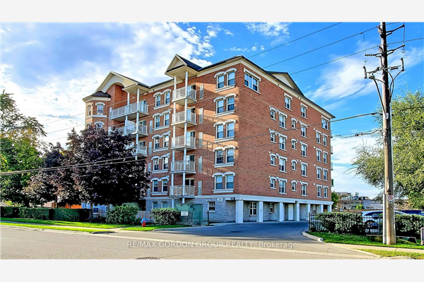 35 Hunt Ave, Richmond Hill