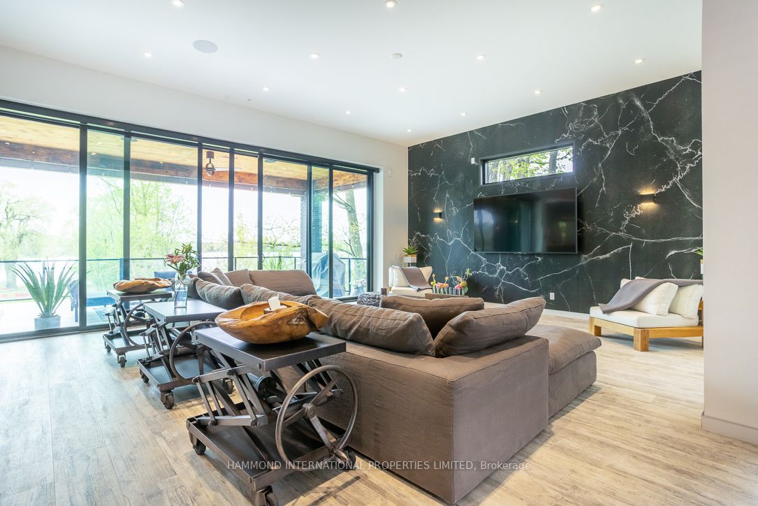 390 Sunset Beach Rd