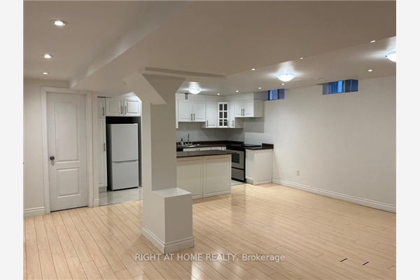 21 Canyon Creek Ave, Richmond Hill