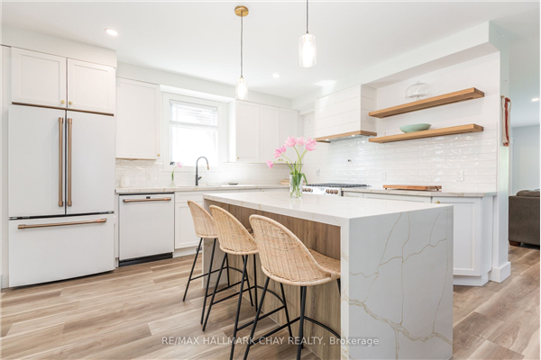 267 Barrie St, Essa