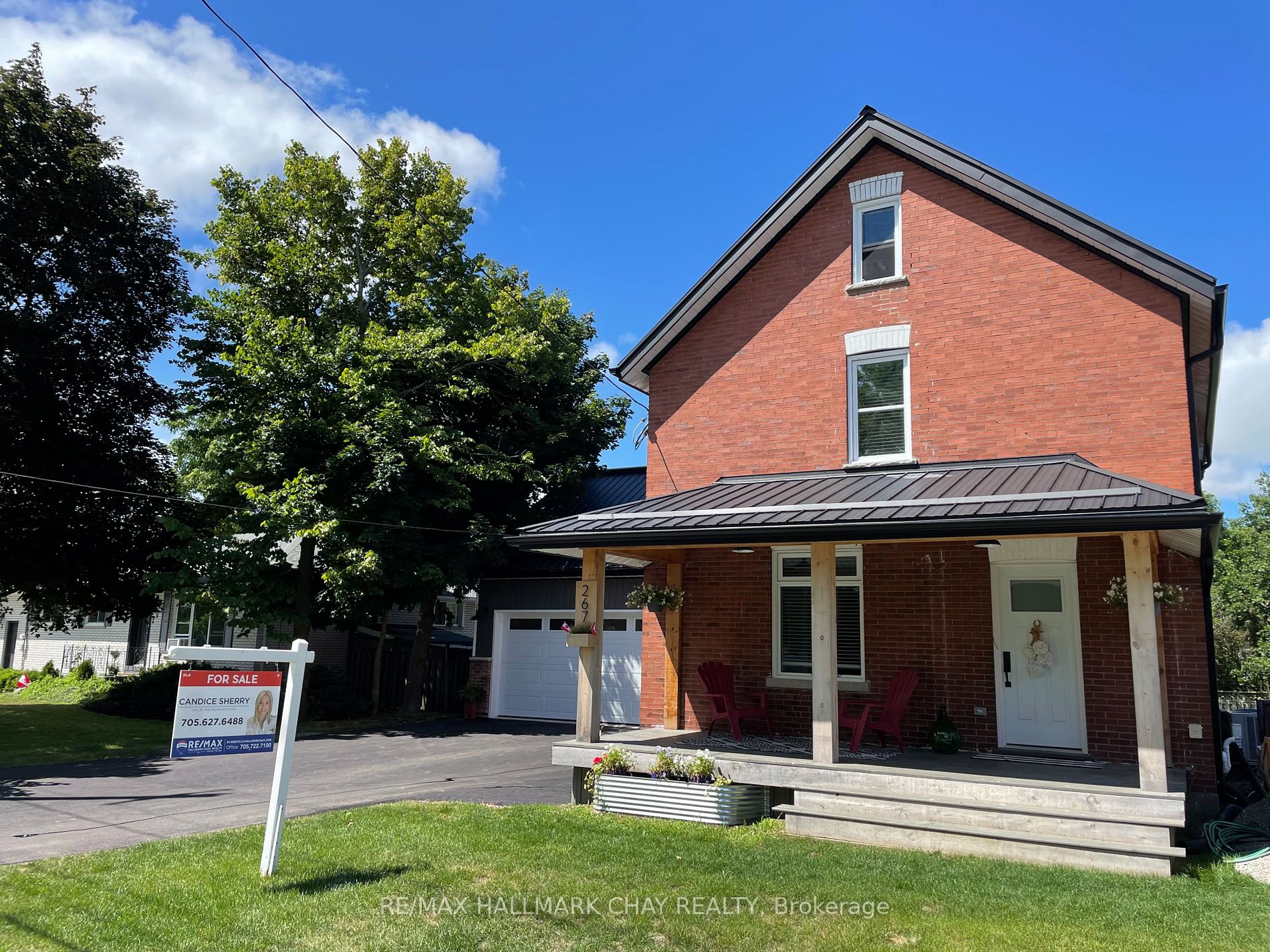 267 Barrie St