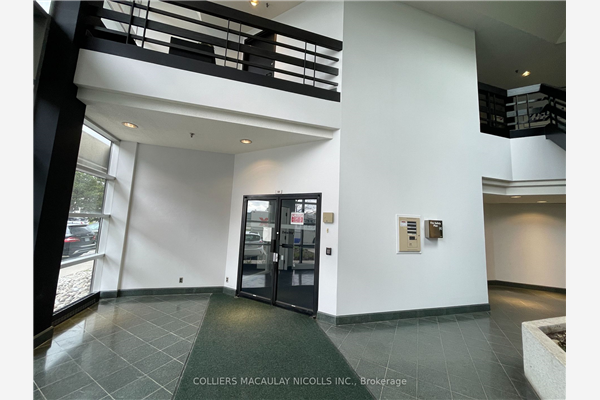 111 Granton Dr, Richmond Hill