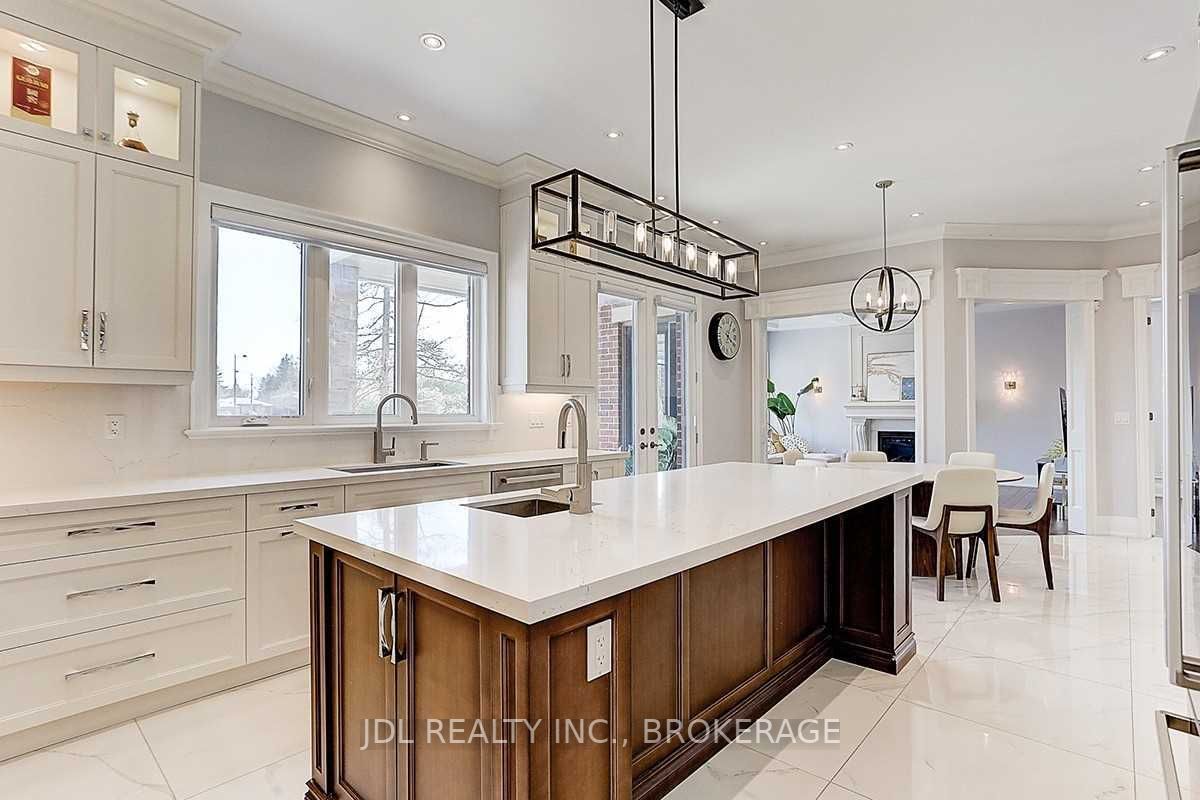 29 Elm Grove Ave