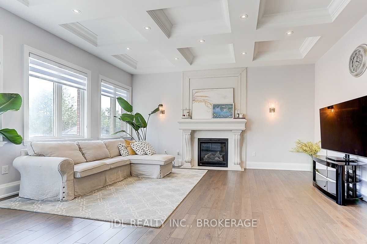 29 Elm Grove Ave