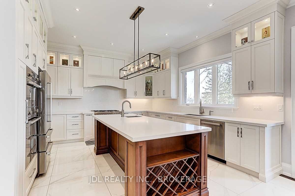 29 Elm Grove Ave