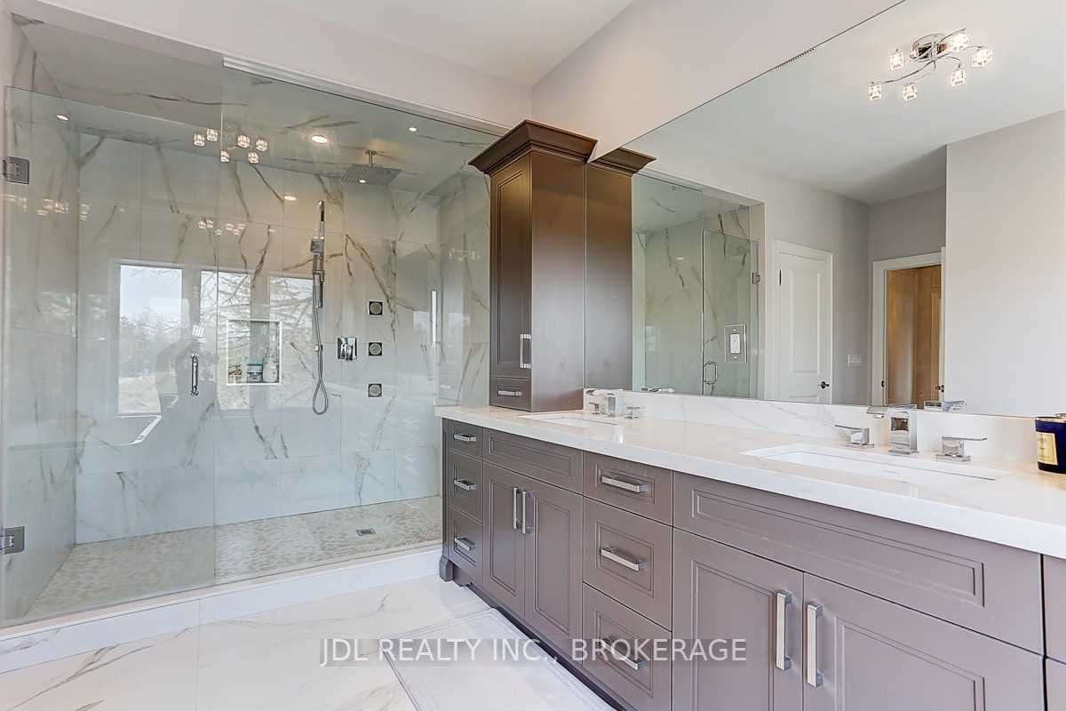 29 Elm Grove Ave