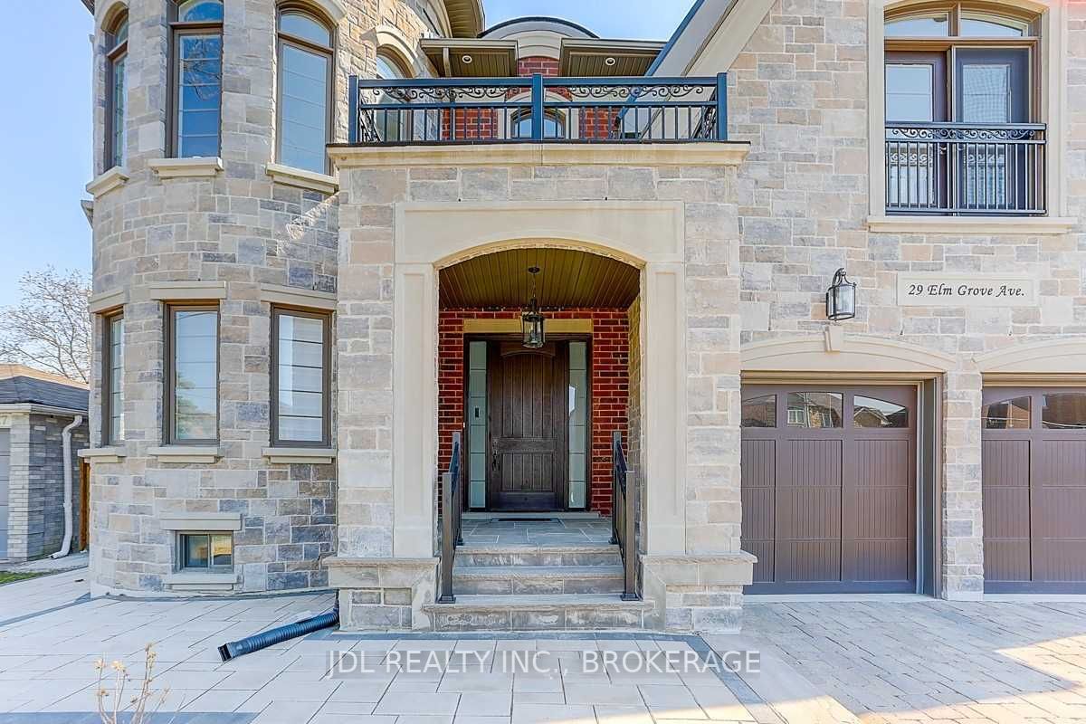 29 Elm Grove Ave
