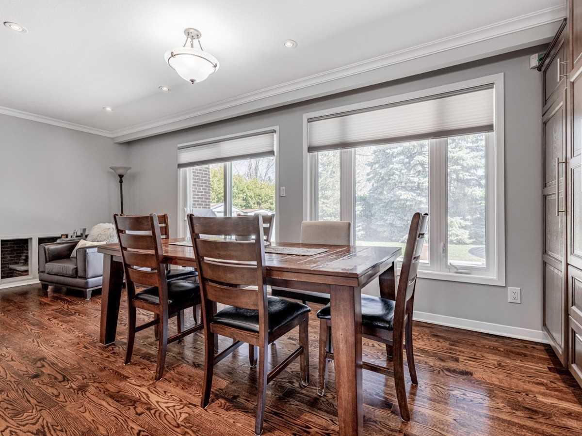 121 Donhill Cres