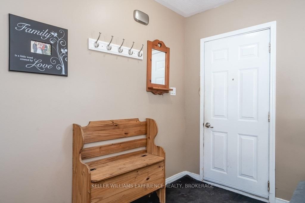 Listing N6031385 - Large Photo # 3