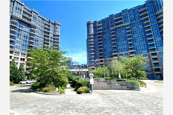 33 Cox Blvd, Markham