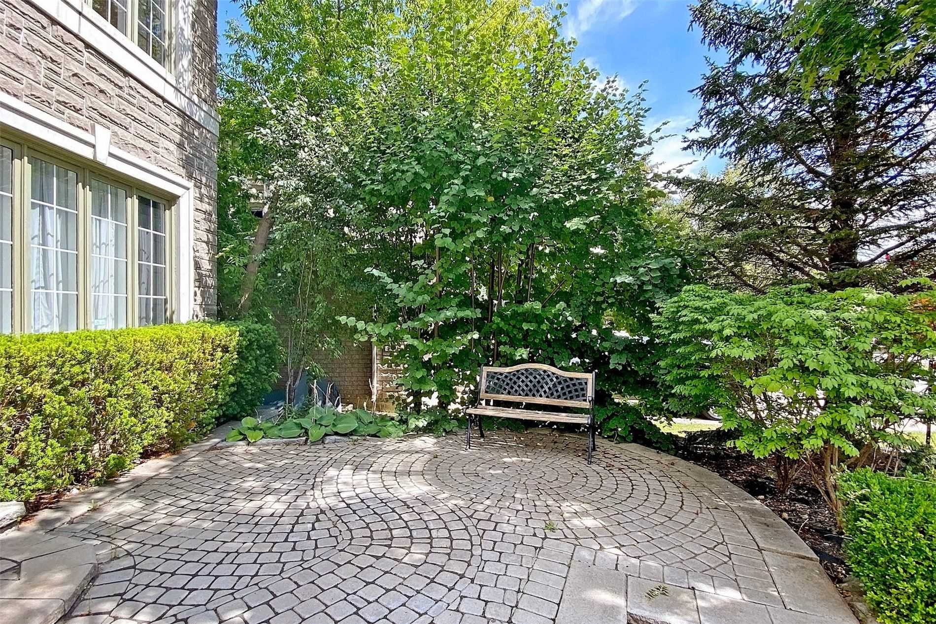 57 Cassandra Crescent