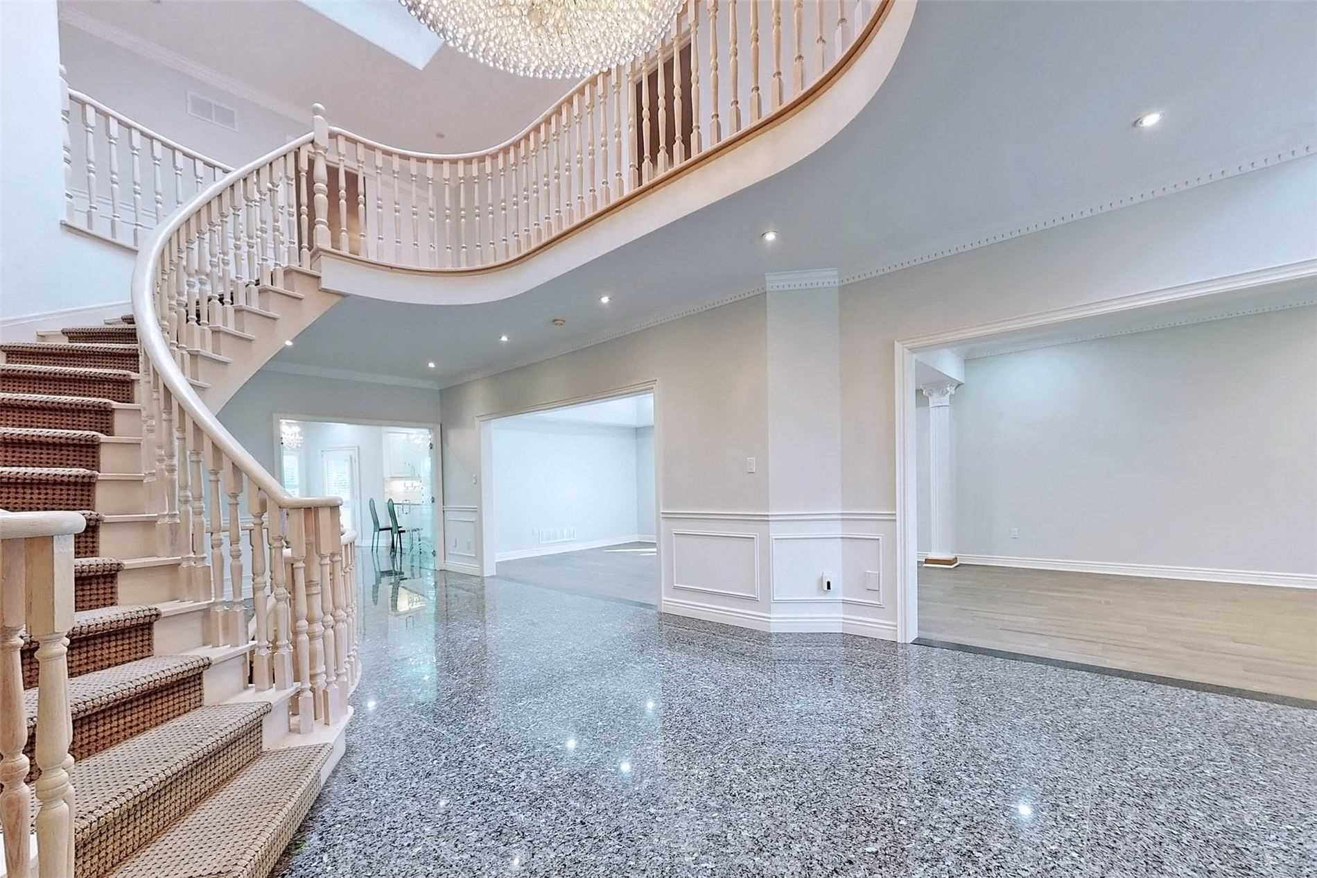 57 Cassandra Crescent