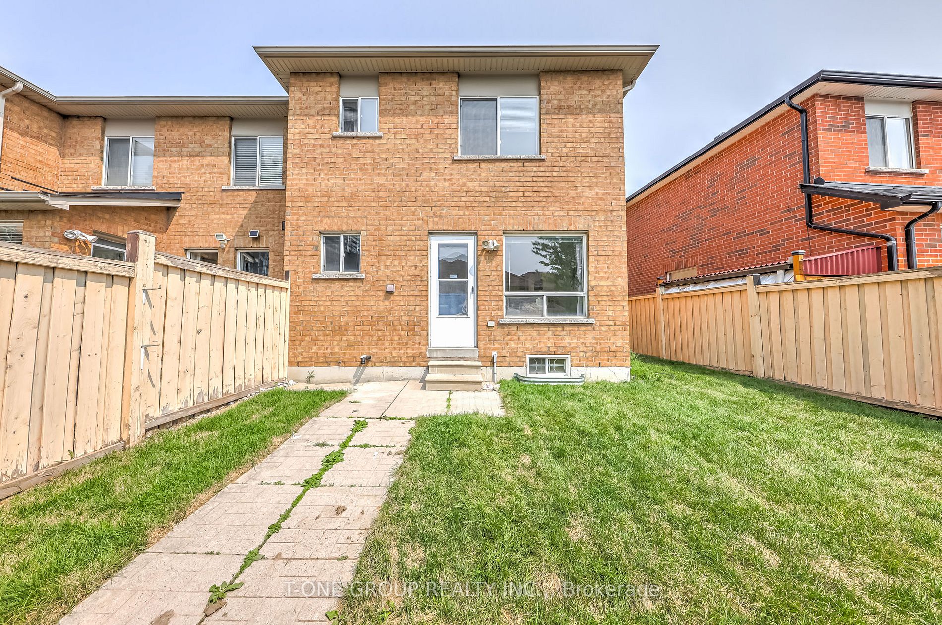 19 King William Cres