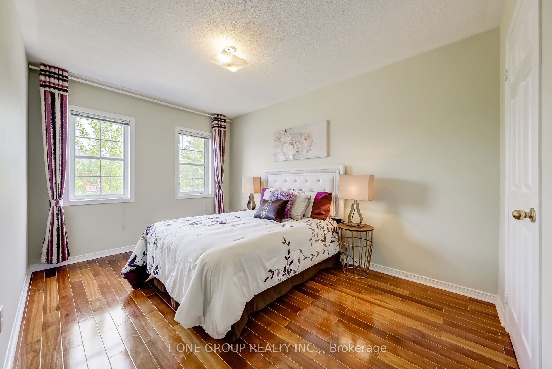 19 King William Cres