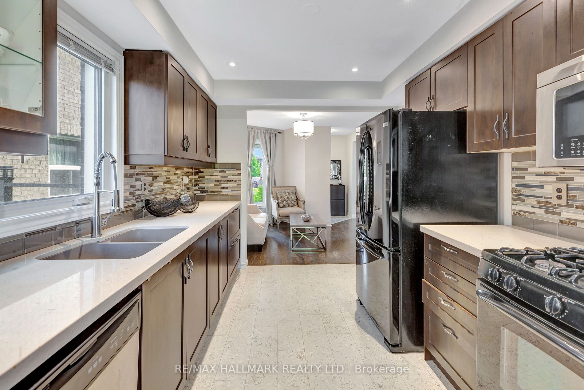 47 Cougar Crt