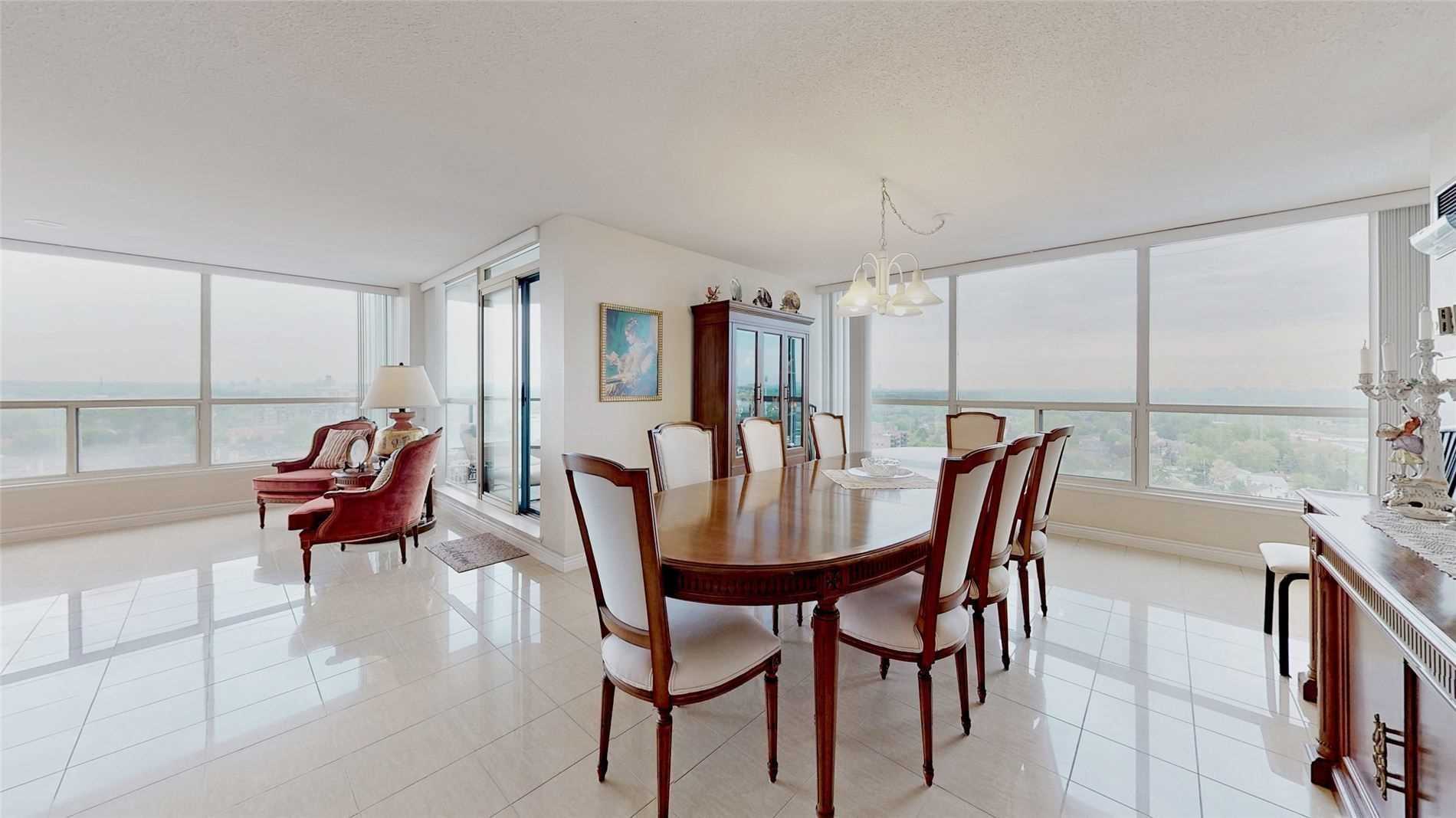 1 Clark Ave W, #1604